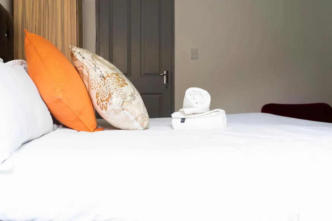 Konukevi Albrine Lodge Bellville